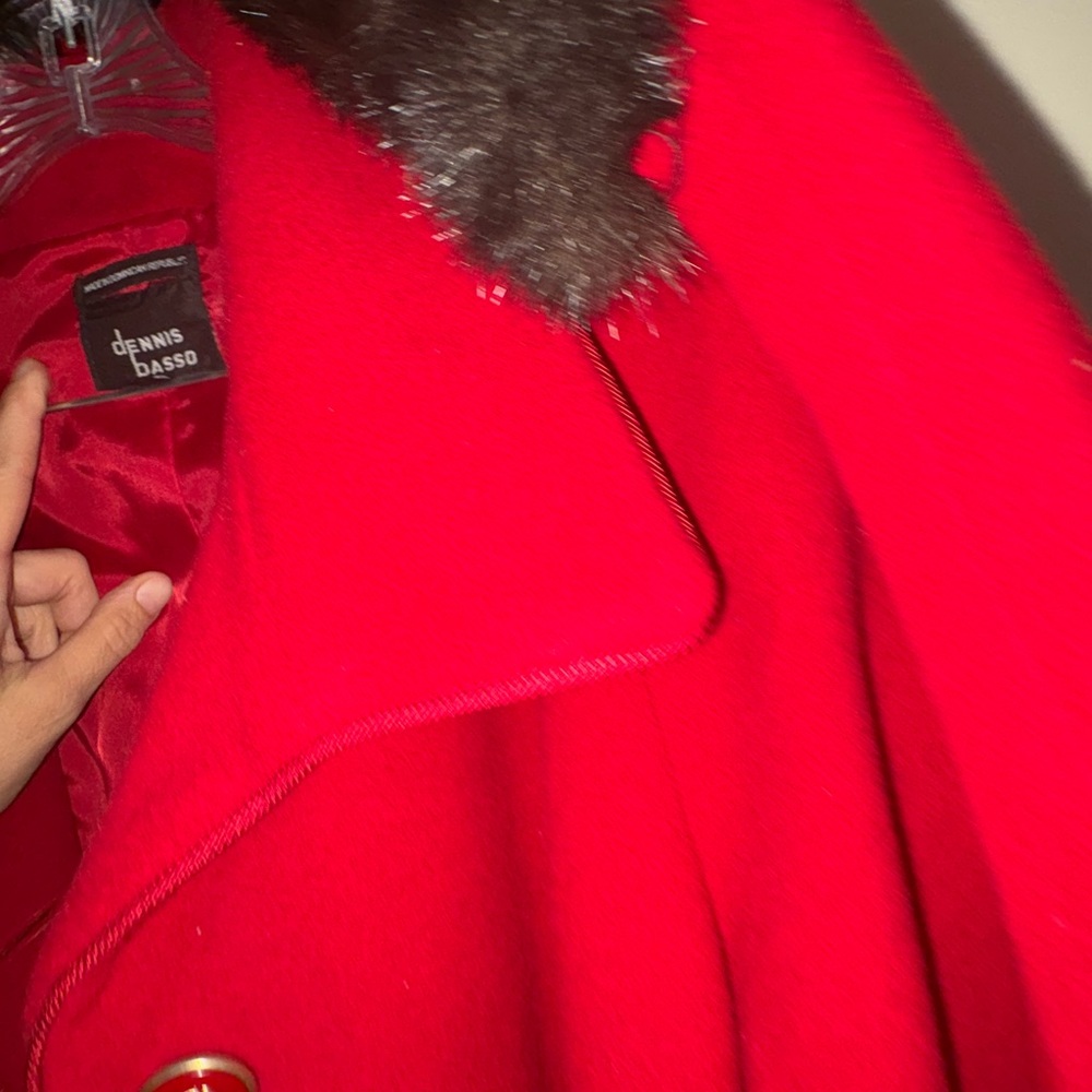Dennis Basso Red Trench Coat with Faux Fur Collar - Picture 4 of 6